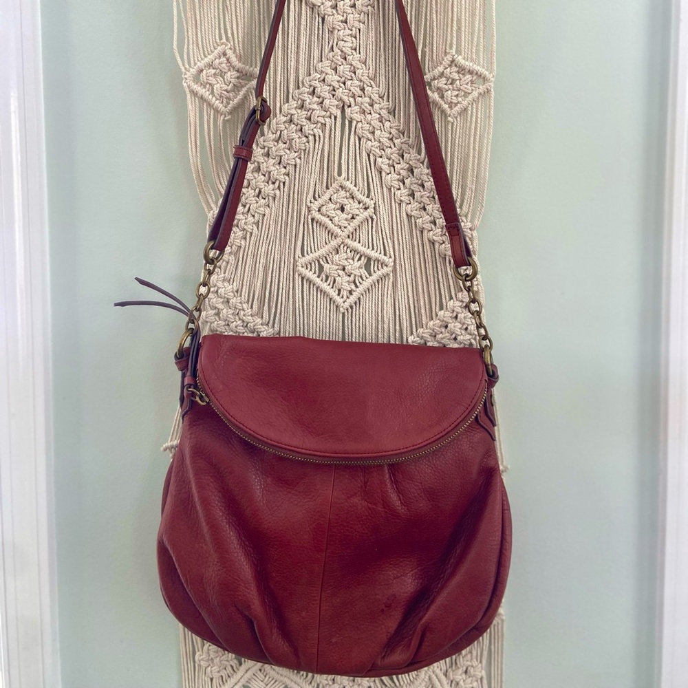 Margot Handbag | medium size | rich cognac color
